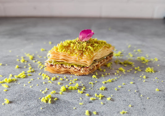 Golden Pistachio Artisanal Baklava - 6 Pieces